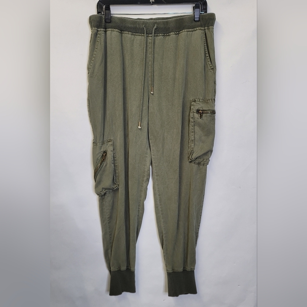 Young fabulous and broke Army Green  joggers